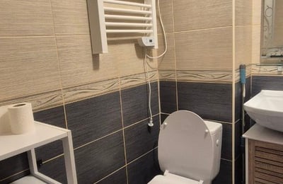 Miete einer 2-Zimmer-Wohnung am Meer in einer ruhigen Gegend von Varna, Bulgarien